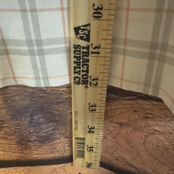 Texas Tech Under Armour 2XL Plaid Fishing Shirt Men Basketball Button Down RR4L - Picture 8 of 11